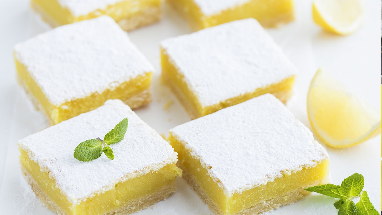 Recette Des Carres Sables Au Citron Ou Lemon Squares Hervecuisine Com