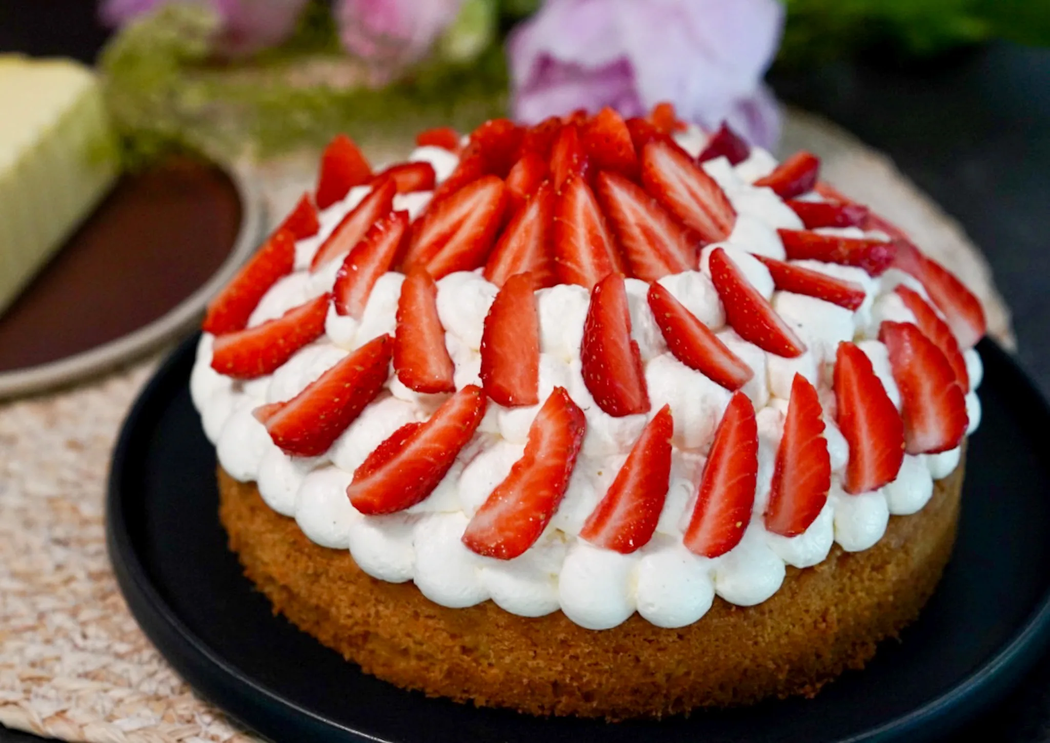 Recette Du Gateau Sable Breton Chantilly Et Fraises Hervecuisine Com