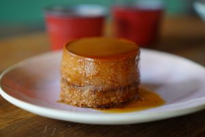 La Recette Des Petits Flans Coco Chocolat Caramel Hervecuisine Com