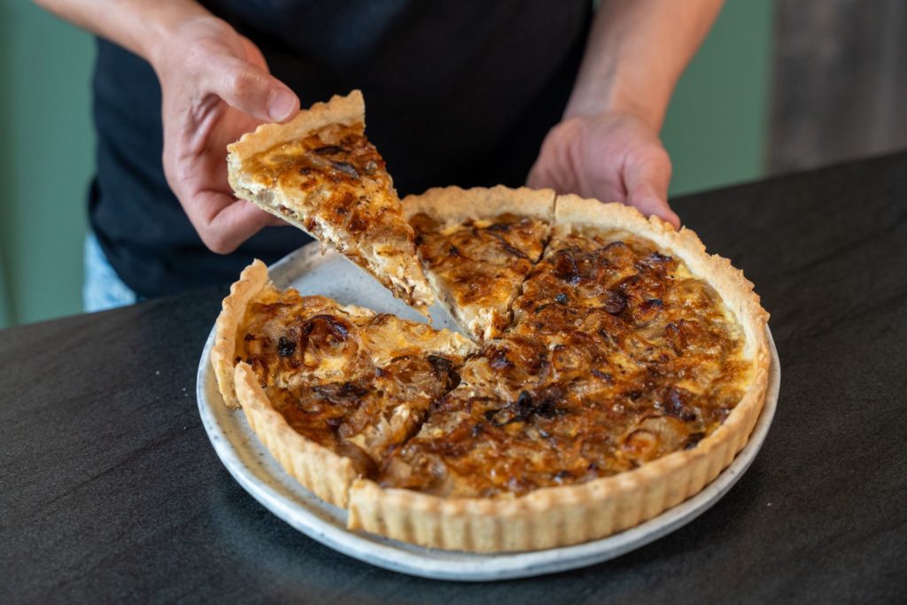 tarte à l'anciennes aux oignons fondants