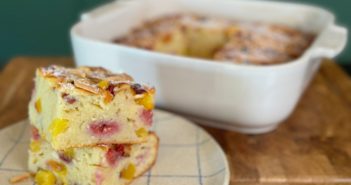 gâteau nectarines framboises