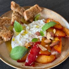 burrata et nectarines roties au miel