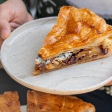 tourte feuilletée pommes roquefort et noix