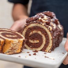 Bûche de Noël brownie chocolat noisettes glaçage rocher